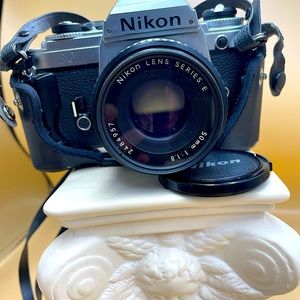 Nikon FG1.8 Lens: Film classic. Nikon SB-15 Speed light.